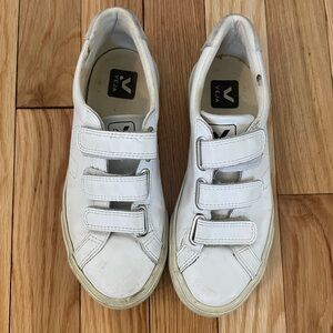 Veja Velcro sneaker